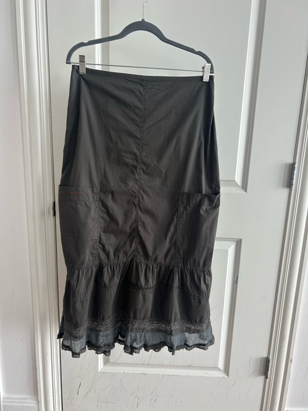 Cop.Copine Gray Tiered Long Skirt with Lace Trim (M/L)